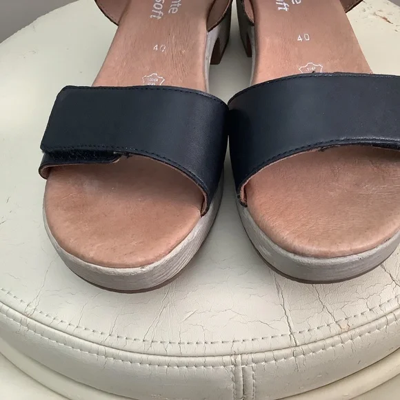 Like New- Remonte Leather Block Heel/ Platform Sandals - Picture 4 of 12